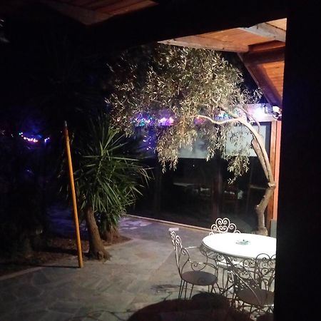 Cuntarati Nature Tourism - Simeto Etna Bronte Eksteriør bilde