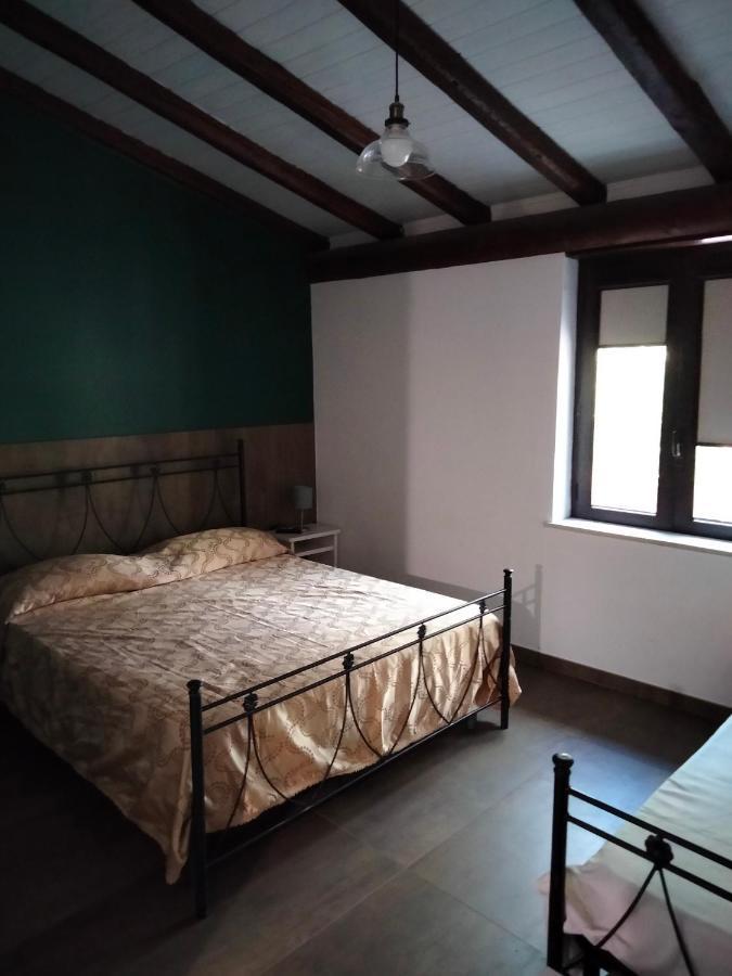 Cuntarati Nature Tourism - Simeto Etna Bronte Eksteriør bilde